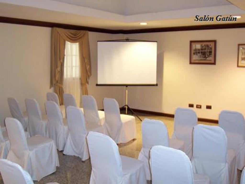 Deville Hotel مدينة باناما المرافق الصورة