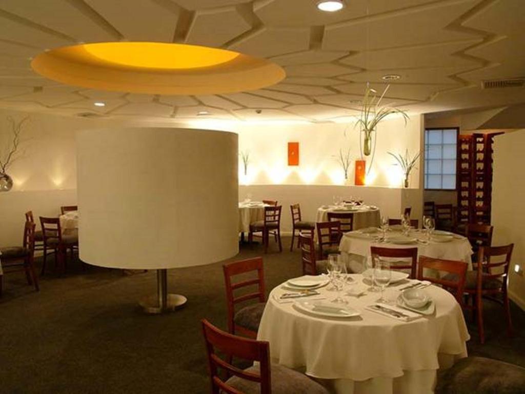 Deville Hotel مدينة باناما المطعم الصورة