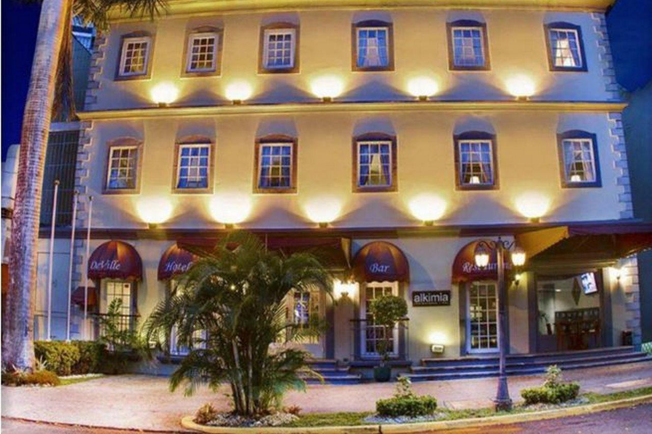 Deville Hotel مدينة باناما المظهر الخارجي الصورة
